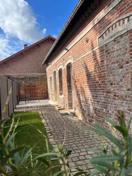 La Petite Maison Vermand Bagian luar foto